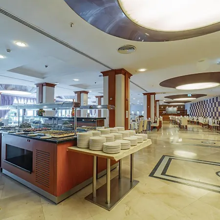 Отель Pineta Park Deluxe 5*