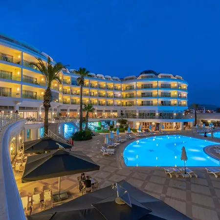 Pineta Park Deluxe Отель 5*