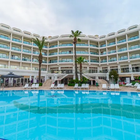 Pineta Park Deluxe Мармарис